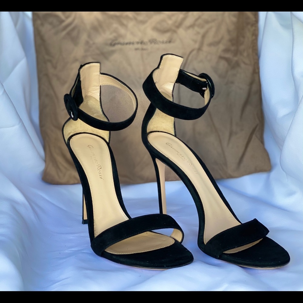 Ankle straps high heel open toe
